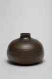 Cristina Merchán, Vase sphéroïdal à col haut