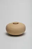 Cristina Merchán, Vase sphéroïdal avec couvercle