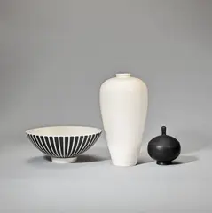 Norman Wilson, Bowl, powder bowl and cover, and lamp base, mid-20th century, Earthenware, monochrome glazes, powder bowl black basalt
