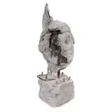 Adrian Piorescu, Reminiscence of Ares, 2022, ciment, fier