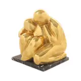 Rita Alfreda Șapira Shain, Îmbrățișare, bronz