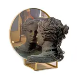 Darius Hulea, Venus la oglindă, 2020, fire de sârmă sudate și tablă de inox