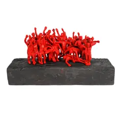 Aurel Vlad, Baricadă, 2020, zinc turnat, acrilic, lemn