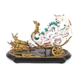 Zsolnay, Surtout-de-table în stil Historist, din bronz aurit și faianță pictată, sfârșitul sec. XIX, faianță modelată în tipar; barbotină pictură manual; bronz, turnat aurit; lemn ebenizat