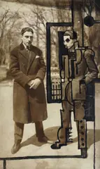 Victor Brauner, Victor Brauner și Ilarie Voronca, 1924, intervenție de tuș pe fotografie alb-negru
