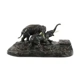 Edmund Csadek, Encrieră din bronz patinat, decorată cu doi elefanți, bronz turnat, cizelat