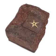 Bela Zoltan, Relic, 2013, piatră pavaj circa 1800 și foiță de aur de 19k
