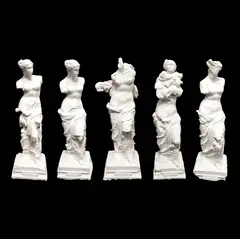 Andrei Ciurdărescu, Venus (5 ipostaze), 2019, ipsos