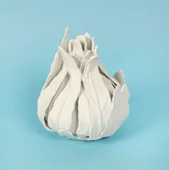 Mugur by Daniela Fainis, porțelan de Limoges modelat manual, glazurat cu glazură transparentă, offered May 2018