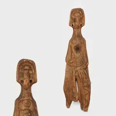 Totem by Marcel Chirnoagă, lemn, offered Jul 2016