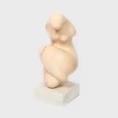 Clio by Marcel Guguianu, marmură, sold Sep 2015