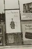 Germaine Krull, Panneau publicitaire, l'affiche de "Nicolas Fines bouteilles"