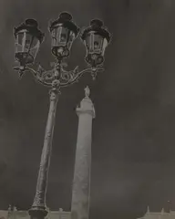 Jean Moral, La colonne Vendôme, Paris, 1932, Vintage gelatin silver print (solarisation) on Agfa-Brovira paper