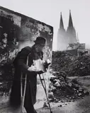 Hannes Kilian, Kriegsheimkehrer, Köln (war retournee, Cologne), 1949, Vintage ferrotyped gelatin silver print, printed 1950s