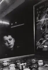 Janine Niépce, Petit garcon et Flipper, rue Rousselet, Paris, 1960s, Gelatin silver print, printed later