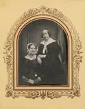 Carl Ferdinand Stelzner, Dorothea Margaretha Faulwasser (née Gravenhorst) and her daughter Emilie, c. 1845, Daguerreotype