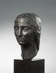 Oskar Meshchaninov, Kopf einer Frau, Bronze. Height 32 cm. Signed 'O Miestchaninoff' (engraved) to reverse of neck at left and to right on a rectangular cartouche with foundry mark "CIRE VALSUANI PERDUE". Mounted on black marble base (