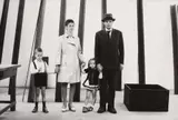 Robert Lebeck, Joseph Beuys und Familie auf der Documenta in Kassel (Joseph Beuys and his family at Documenta in Kassel)
