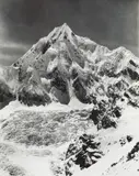 Vittorio Sella, Siniolchu taken from the top of the Zemu glacier, Gelatin silver print, printed probably 1930s