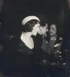 Germaine Krull, Couple d'amoureux