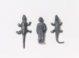 Stephan Balkenhol, Zwei Echsen und ein Mann (Two lizards and a man)