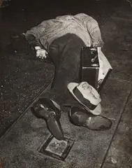 Weegee, Murder in Hell's Kitchen, Ferrotyped vintage gelatin silver print