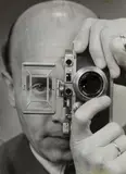 Otto Maximilian Umbehr, SELF PORTRAIT WITH LEICA