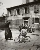 Gisela Büse, FOTOGRAFIERENDER PRIESTER, MONTESCHI, ITALIEN, Vintage ferrotyped gelatin silver print on Agfa paper