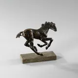 Galoppierendes Fohlen (Galopping foal) by Renée Sintenis, Bronzeplastik. Höhe 10,3 cm. Auf grau marmoriertem Steinsockel, sold May 2009