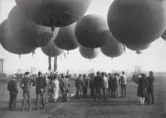 Alexander (Alex) Stöcker, FREEBALLOON RACE, Vintage gelatin silver print