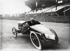 Alexander (Alex) Stöcker, IM TAUMEL DER GESCHWINDIGKEIT!, Vintage gelatin silver print