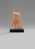 Pablo Atchugarry, Ohne Titel, Rosafarbener portugiesischer Marmor