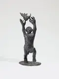 Malerstamm - Jörg by Jörg Immendorff, Bronzeplastik mit schwarz-grünlicher Patina, Höhe 71 cm, sold Jun 2007