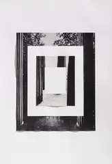 Ohne Titel (Charlottenburg) by Giulio Paolini, Collage aus chamoisfarbenem genarbten Velin und Schwarz-weiß-Photographie, sold Jun 2007