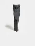 Lothar Fischer, Große sitzende Hülle, Bronzeplastik
