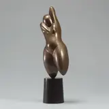 Man Ray, Herma(phrodite), Bronzeplastik, auf runden schwarzen Holzsockel montiert