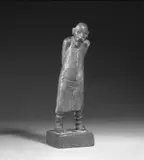 Bärtiger Alter mit Mantel by Gerhard Marcks, Bronzeplastik, sold Jun 2006