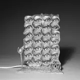 Les Yeux surréalistes. Sculpture d´un projet pour un édifice by Salvador Dalí, Bronzeplastik, versilbert, mit Glaseinlagen, sold Jun 2005