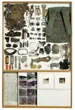 Nikolaus Lang, Soldaten um Acheleschwaig I, II, III, 4-teilige Arbeit: Reste von winterlichen Überlebungsübungen engl. Luftwaffensoldaten (Nahrung und 1. Hilfe), Fallschirmausrüstung, Feuer und Licht (Waffen und Land-zu-Luft-Notalphabet) und Grasmantel. Collage aus Fundobjekten (Metallteile, Koppeln, Schnüre, Aluminiumteile, Gewehre etc.), Fotografien, Landkarten u.a. auf Holz bzw. auf Karton montiert, jeweils in Original-Objektkasten, je