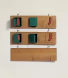 Robert Filliou, Green Boxes, Wandobjekt: 3 Holztafeln je
