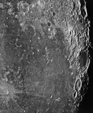 Photographie Lunaire by Pierre und Charles Puiseux & Le Morvan, Photogravüre auf dünnem Karton, sold May 2004