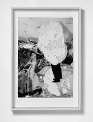 Thomas Virnich, Ohne Titel, Acryl und Lack über Farbfotografie