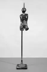 Großer Minotaurus by Paul Wunderlich, 3-teilige Bronzeplastik mit grünlicher und goldener Patina, Höhe 180 cm, sold May 2003