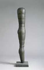 Joannis Avramidis, Großer Halbtorso, Bronzeplastik mit bräunlicher Patina, Höhe 169 cm