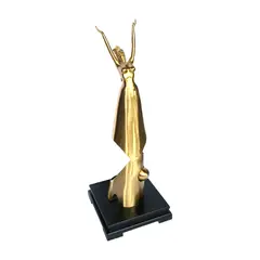 Eduardo Castrillo, Miss World Trophy, brass