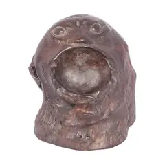 Cor D. Llera, Kiki Monster, carved wood