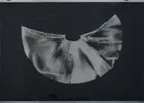 Heinz Mack, Kleiner Flügel, 1971, Serigrafie und Prägedruck auf Aluminium-Folienkarton
