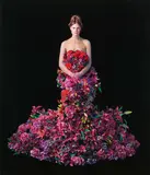 Nathalia Edenmont, "Flowering", 2015-2016, C-Print auf Glas, in Holzrahmen montiert