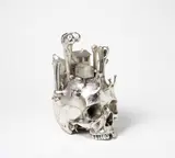 Frodo Mikkelsen, Ohne Titel, 2013, Mischtechnik, versilbert