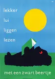 Hendrik Magdalenus (Dick) Bruna, lekker lui liggen lezen met een zwart beertje